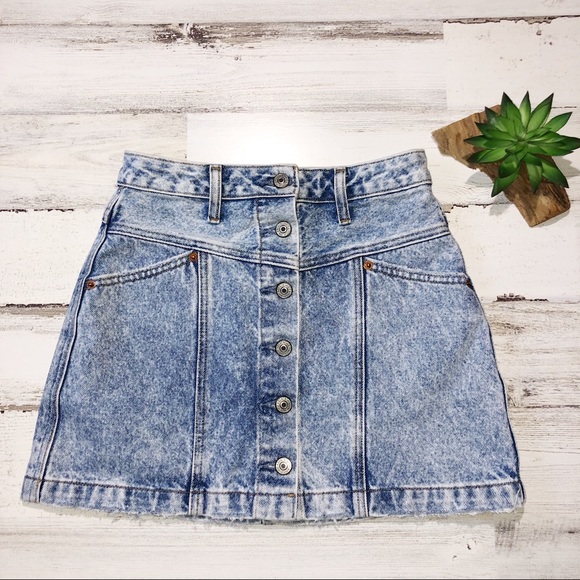 Abercrombie & Fitch Natural Rise Light Wash Jean Skirt - Picture 1 of 3